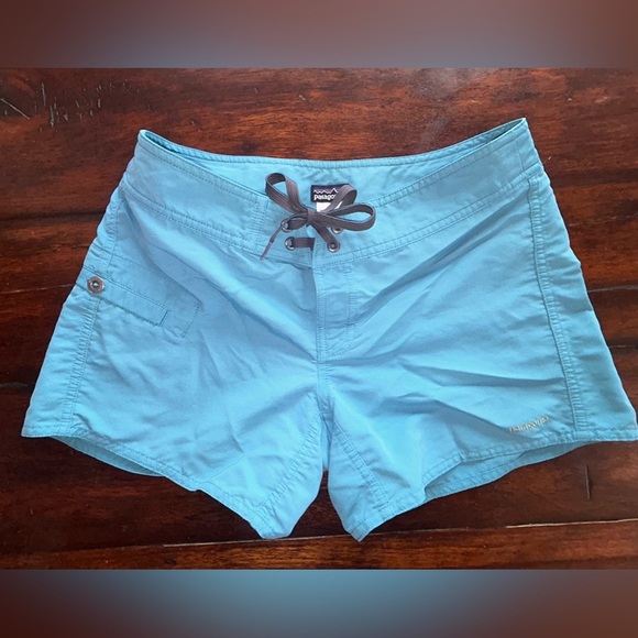 Patagonia Water Girl Shorts Size Women’s 4 - Picture 1 of 6